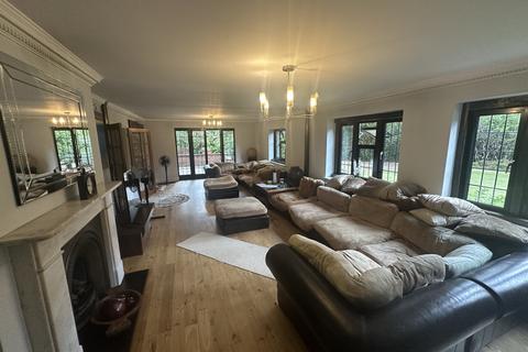 7 bedroom country house for sale, Earleydene, Ascot SL5