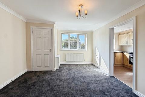 2 bedroom flat to rent, Greenall Street, Ashton-In-Makerfield, WN4