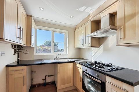 2 bedroom flat to rent, Greenall Street, Ashton-In-Makerfield, WN4