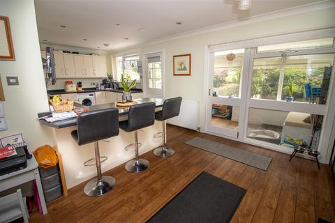 4 bedroom detached bungalow for sale, Wester Braid Road, Hawick