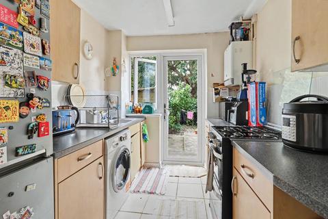 2 bedroom end of terrace house for sale, Fallowfield, Stevenage SG2