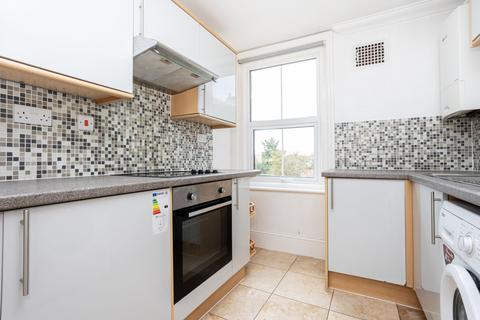 2 bedroom flat for sale, Richmond Avenue, Margate, Kent, CT9