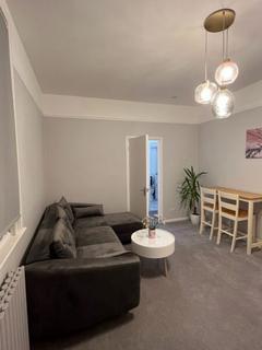 Studio for sale, Lower Oldfield Park, Bath BA2