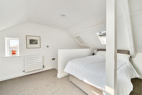 undefined, Newport Road, Barnstaple
