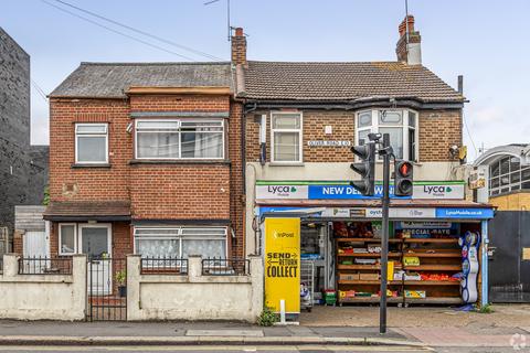 Retail property (high street) for sale, 2 Oliver Rd London E10 5JY