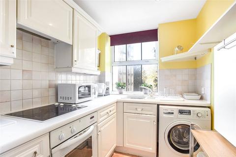 2 bedroom apartment to rent, Westminster Bridge Road, London, SE1