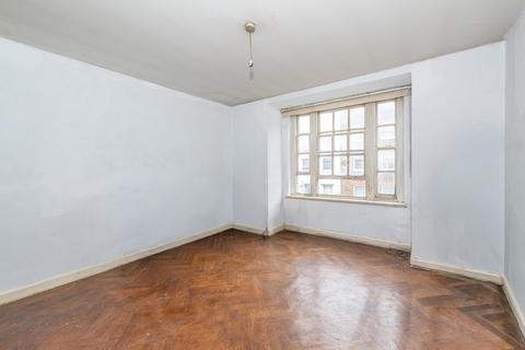 undefined, Clarewood Court