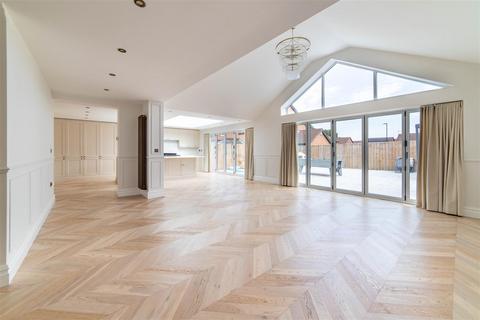 3 bedroom detached bungalow for sale, Alderley Drive, Newcastle Upon Tyne, NE12