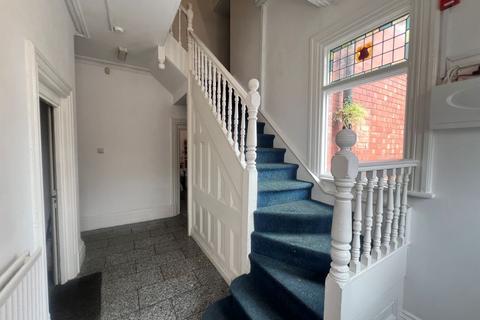 8 bedroom semi-detached house for sale, 57 Riches Street, Wolverhampton, WV6 0DR