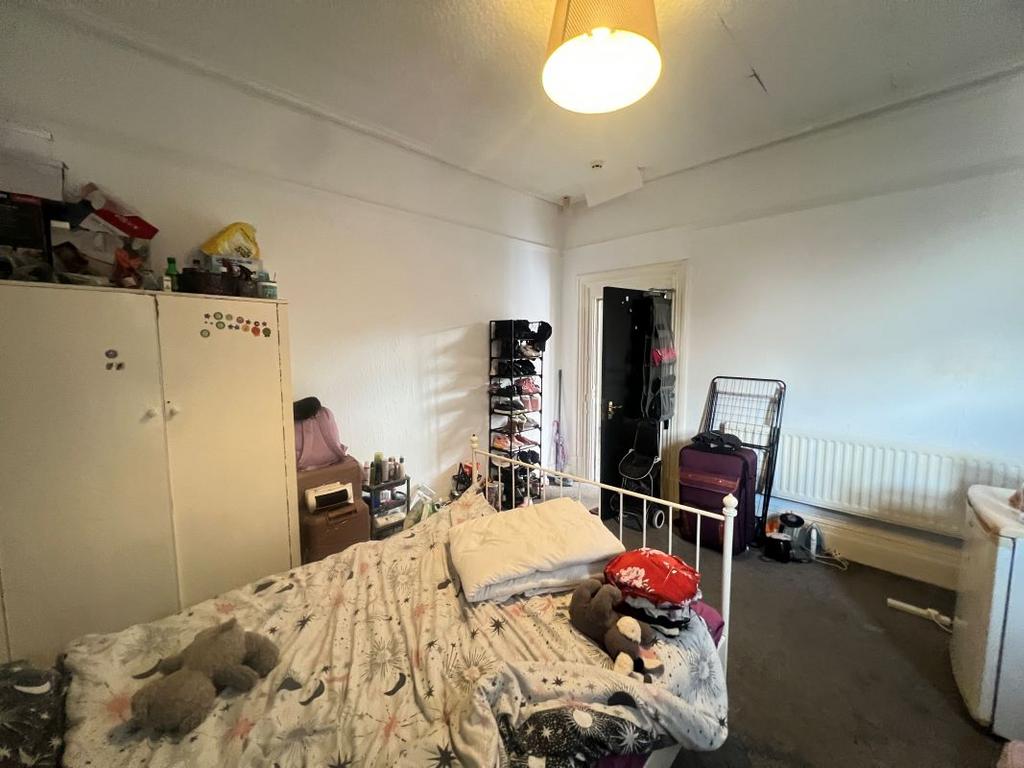 House in Wolverhampton - View 5