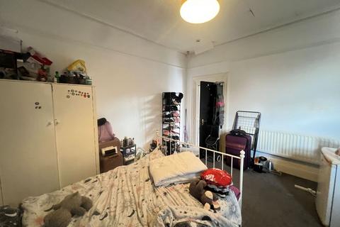 8 bedroom semi-detached house for sale, 57 Riches Street, Wolverhampton, WV6 0DR