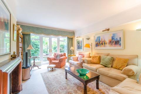 4 bedroom detached house to rent, Thetford Road, New Malden, KT3