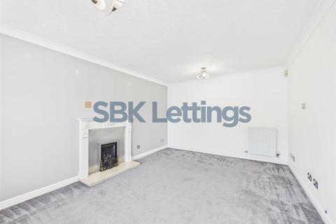 4 bedroom detached house to rent, Ryelands Close, Market Harborough