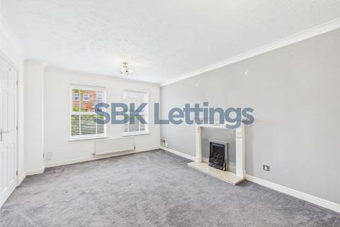 4 bedroom detached house to rent, Ryelands Close, Market Harborough