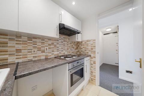 1 bedroom flat for sale, Sovereign House, Scout Way,NW7