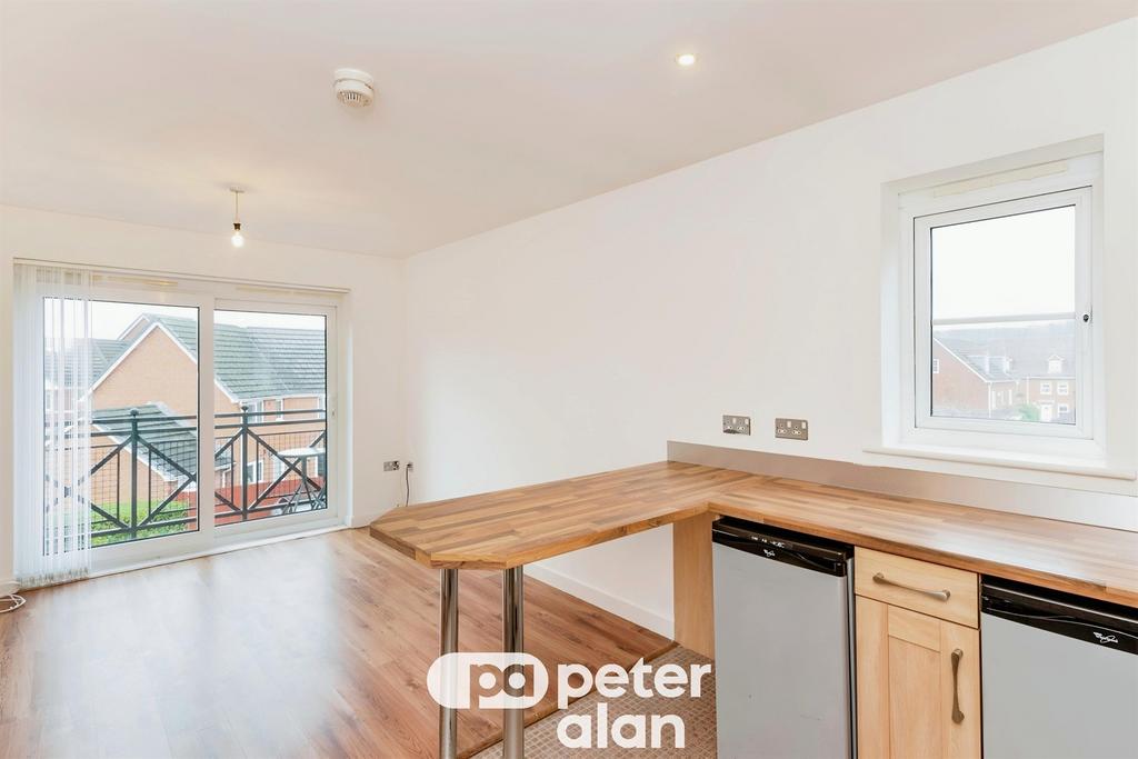 Apartment in Cardiff - View 2