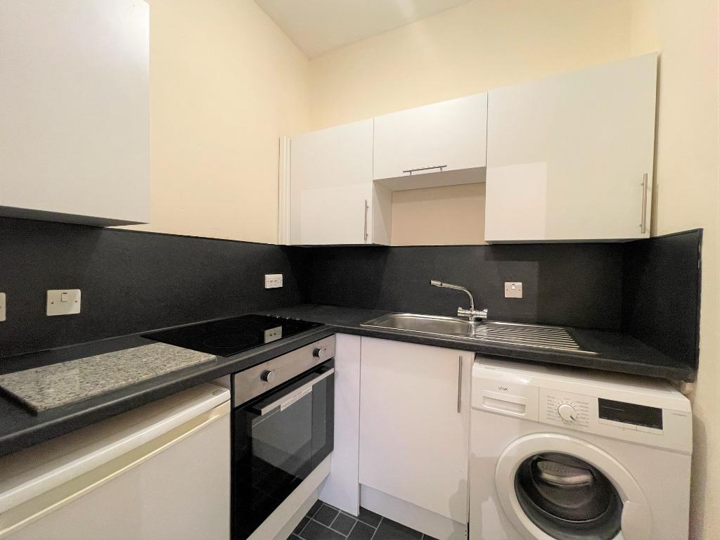 Apartment in Glasgow - View 2
