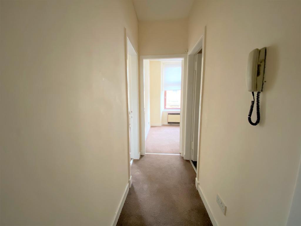 Apartment in Glasgow - More