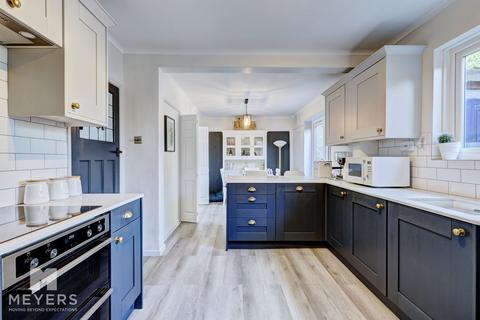 3 bedroom detached house for sale, Christchurch BH23