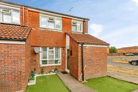Beaumont Close, Ifield, Crawley