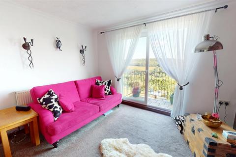 3 bedroom semi-detached house for sale, Marldon Road, Northowram, Halifax