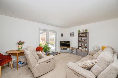 2 bedroom bungalow for sale, Chestnut Road, Streethay, Lichfield, Staffordshire, WS13