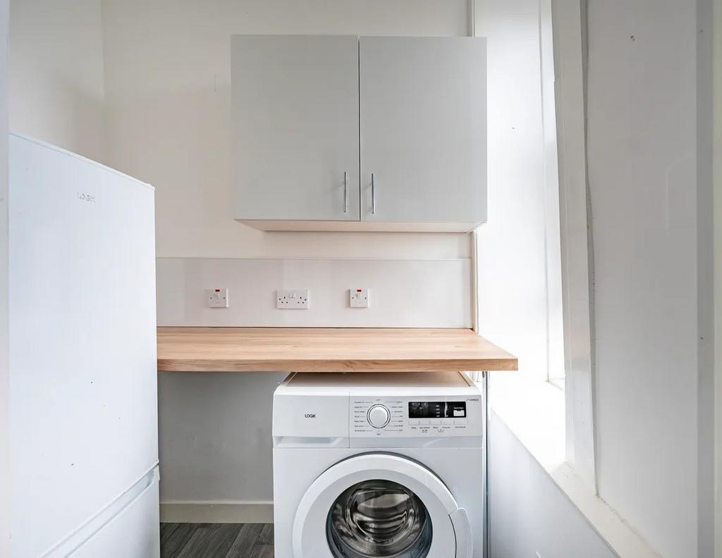 Apartment in Glasgow - More