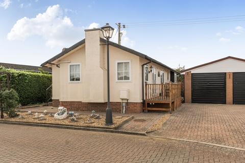 2 bedroom park home for sale, New Road, Shefford SG17