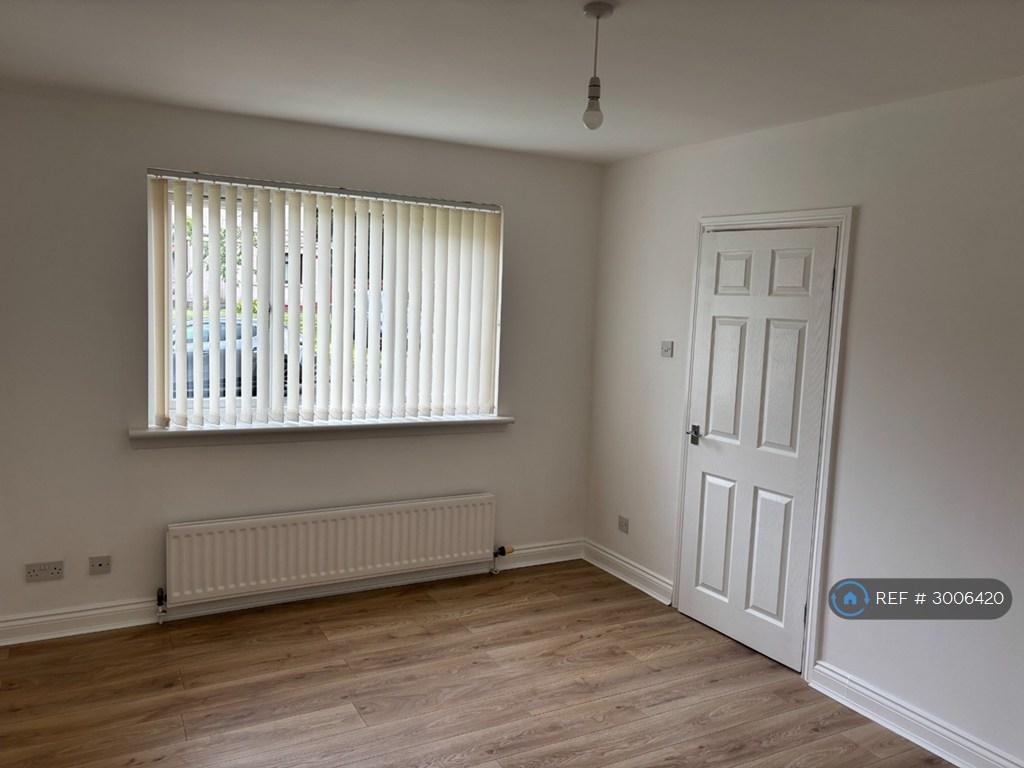 House in Glasgow - View 2