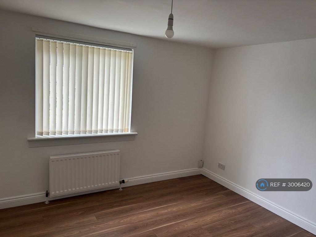 House in Glasgow - More