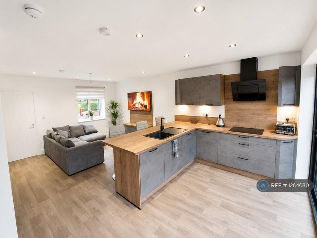 House in Manchester, Abbey Hey, Gorton - View 4