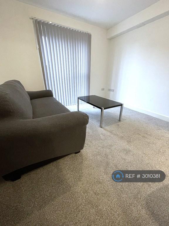 Apartment in Liverpool - View 2