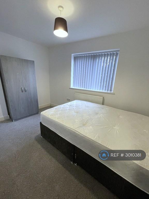 Apartment in Liverpool - View 4