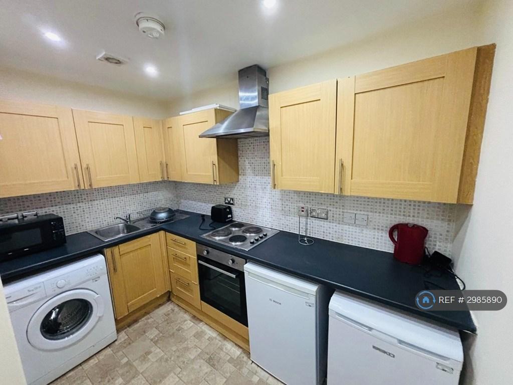 Apartment in Glasgow - View 2