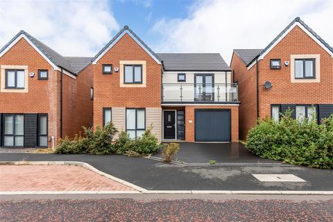 4 bedroom detached house for sale, Ringlet Drive, Newcastle Upon Tyne, NE13