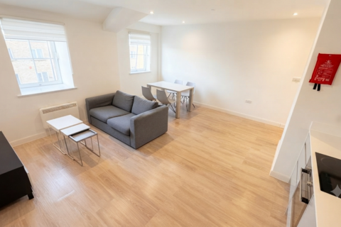 1 bedroom flat to rent, High Street, Hornchurch RM12