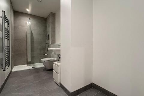 1 bedroom flat to rent, High Street, Hornchurch RM12