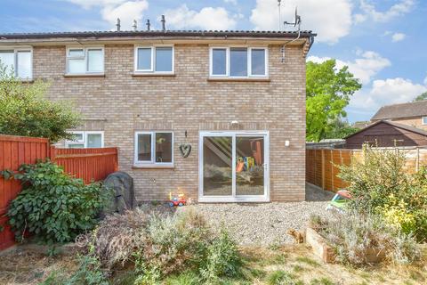 1 bedroom semi-detached house for sale, Gassons Road, Snodland, Kent