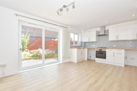 1 bedroom semi-detached house for sale, Gassons Road, Snodland ME6