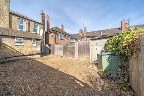 3 bedroom end of terrace house for sale, Gumleigh Road, London, W5