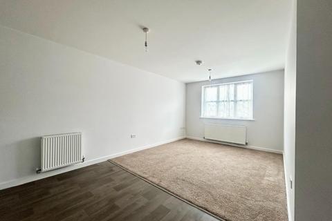 2 bedroom flat to rent, Ash Street, Northampton NN1