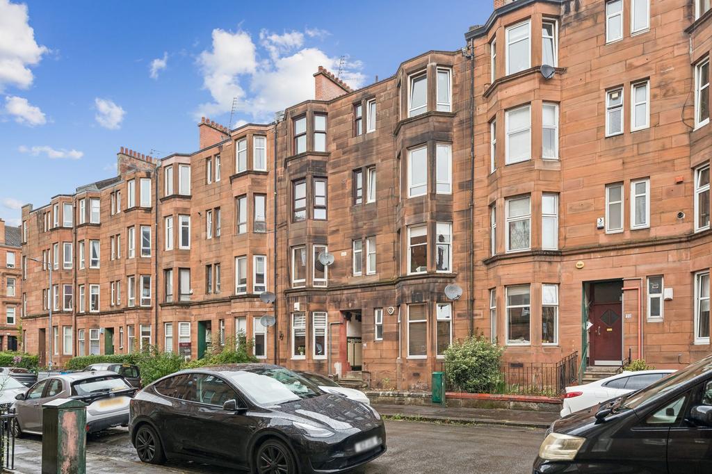 Kennoway Drive, Flat 2/1, Thornwood, Glasgow, G11