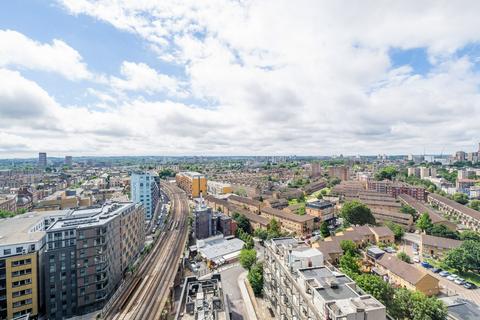 1 bedroom flat for sale, Walworth Road, London, SE1