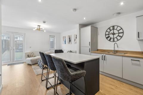 3 bedroom terraced house for sale, Sandstone Crescent, Glasgow, Glasgow City