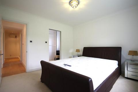 2 bedroom apartment to rent, Court Road, Maidenhead, Berkshire