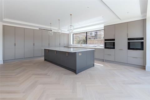 6 bedroom detached house for sale, Hawtrees, Radlett, Hertfordshire, WD7