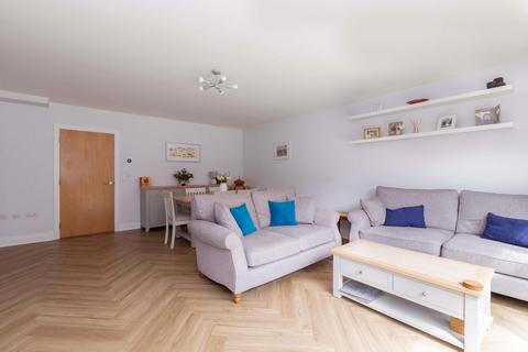 3 bedroom semi-detached house for sale, Simpson Close, Maidenhead SL6