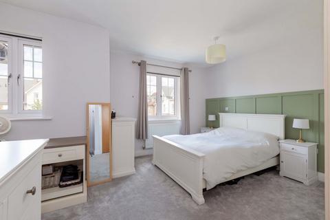 3 bedroom semi-detached house for sale, Simpson Close, Maidenhead SL6
