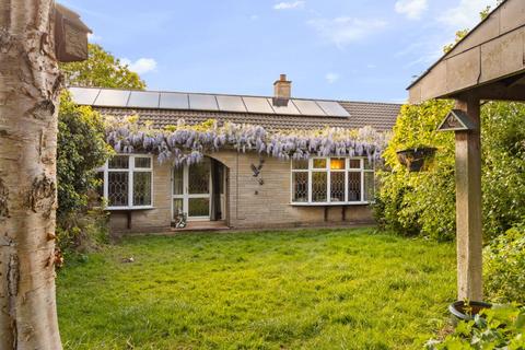 3 bedroom bungalow for sale, College Road, Goxhill, North Lincolnshire, DN19
