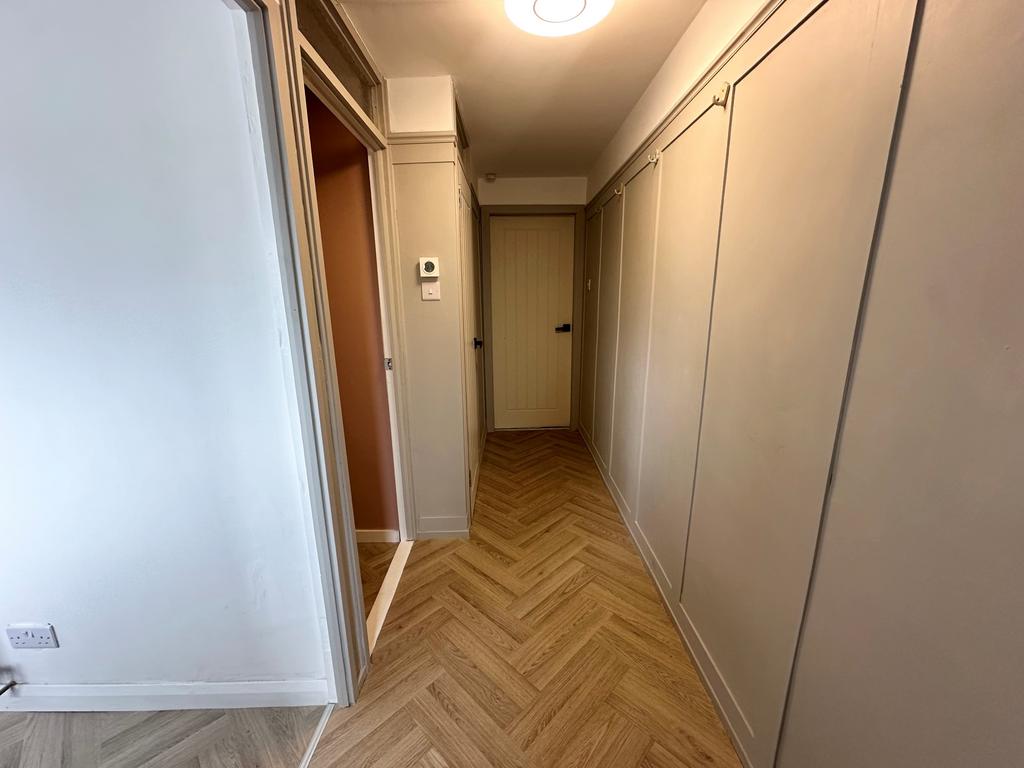 Apartment in Glasgow - View 2